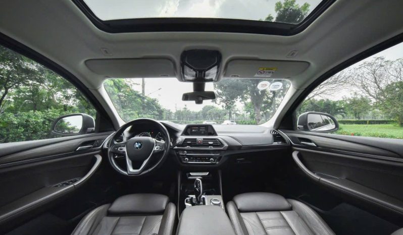 BMW X4 xDrive20i full