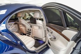 Mercedes-Benz S400