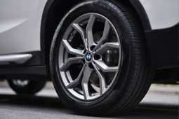 BMW X4 xDrive20i full