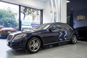 Mercedes-Benz S400