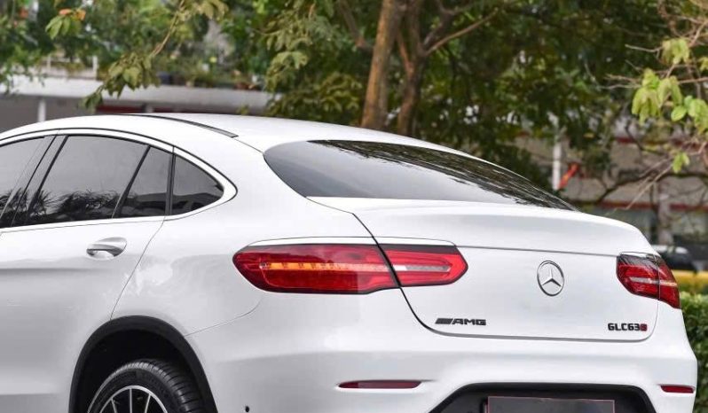 Mercedes-Benz GLC300 Coupe full