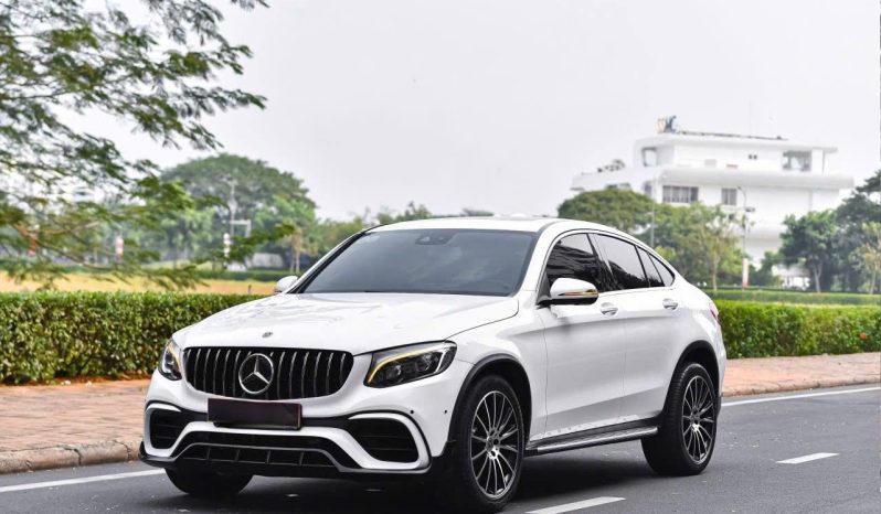 Mercedes-Benz GLC300 Coupe full