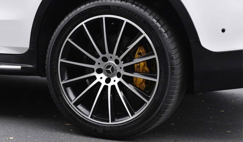 Mercedes-Benz GLC300 Coupe full