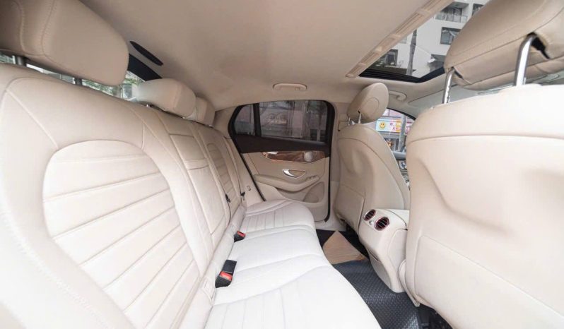 Mercedes-Benz GLC300 Coupe full