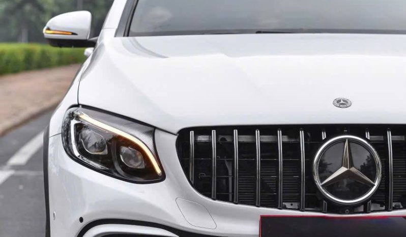 Mercedes-Benz GLC300 Coupe full