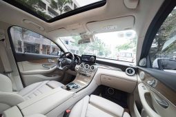 Mercedes-Benz GLC300 Coupe full