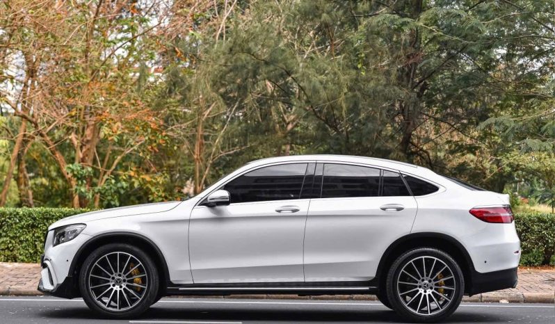 Mercedes-Benz GLC300 Coupe full