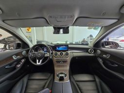 Mercedes-Benz C200  Exclusive Model  2022 full