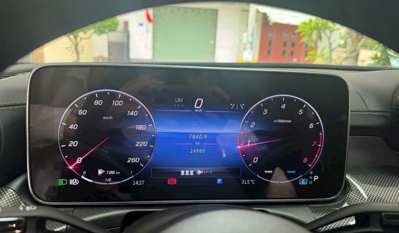 Mercedes C300 V1 2023 full