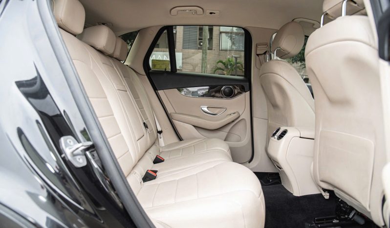 Mercedes-Benz GLC200 2020 full