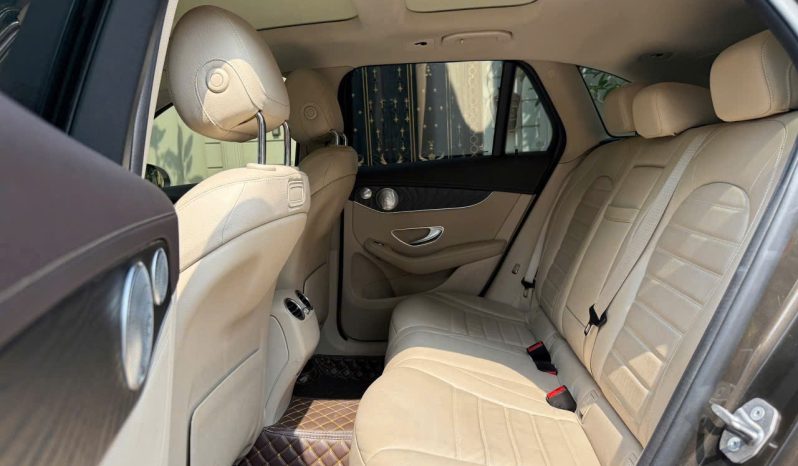 Mercedes GLC300 2017 full