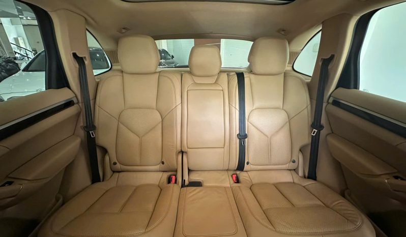 Porsche Cayenne 2015 full