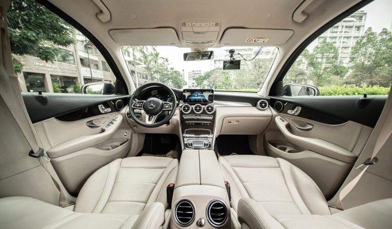 Mercedes-Benz GLC200 2020 full