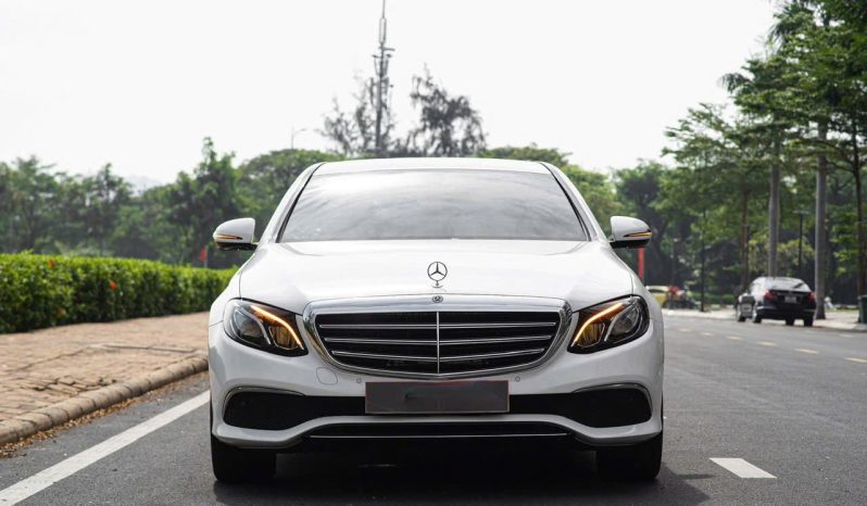 Mecedes-Benz E200 2018 full