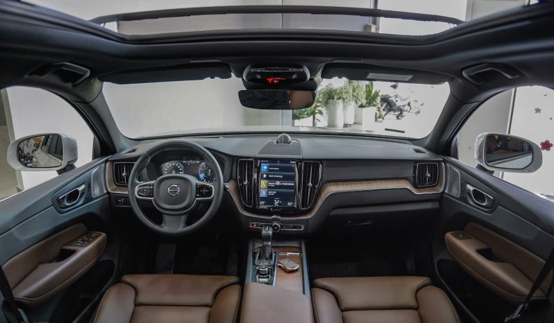 Volvo XC60 T6 2021 full