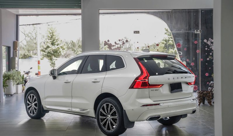 Volvo XC60 T6 2021 full