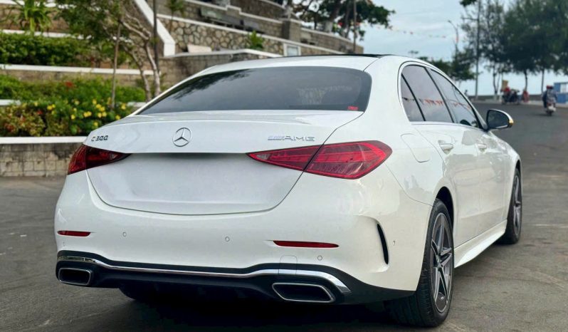 Mercedes C300 V1 2023 full