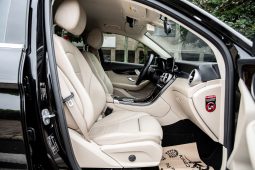 Mercedes-Benz GLC200 2020 full