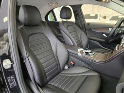 Mercedes-Benz C200  Exclusive Model  2022 full