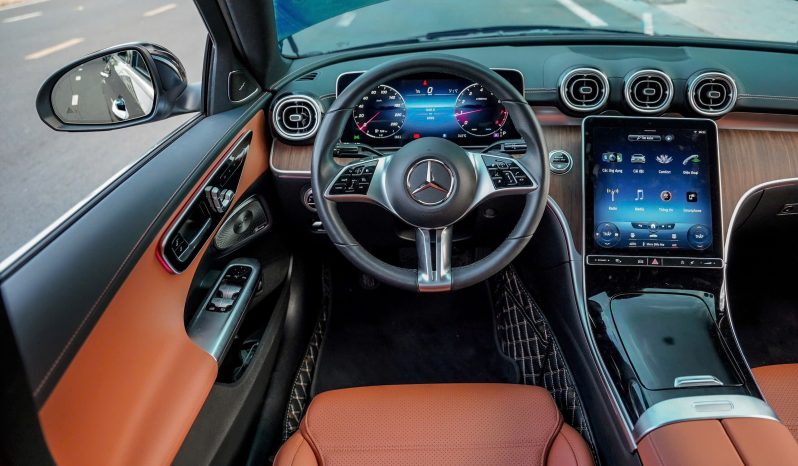 Mercedes C200 Avantgarde Plus V1 2022 full