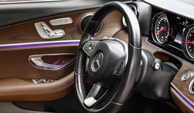 Mecedes-Benz E200 Model 2019 full