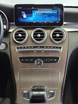 Mercedes-Benz C200  Exclusive Model  2022 full