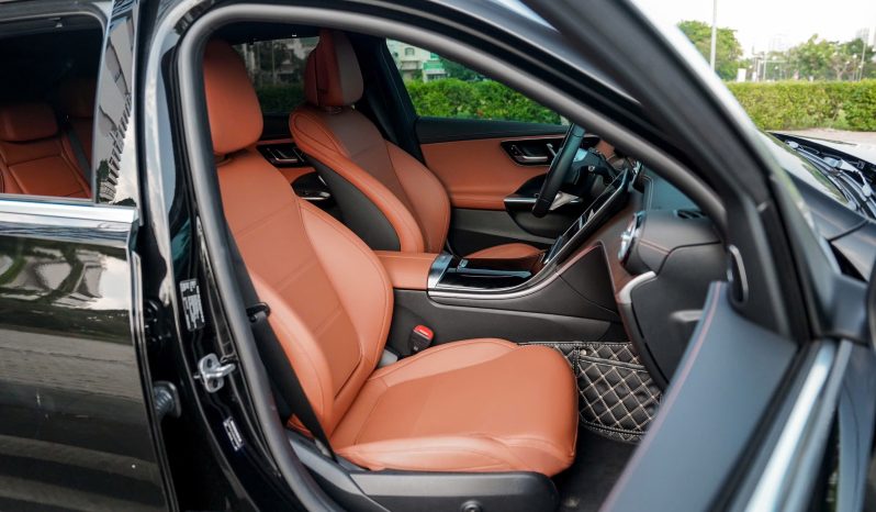Mercedes C200 Avantgarde Plus V1 2022 full