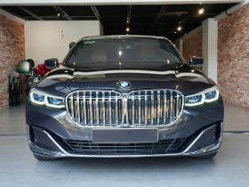BMW 740i 2021