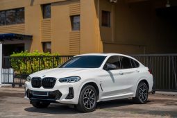 BMW X4 xDrive20i 2023