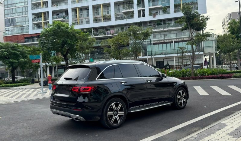 Mercedes GLC200 4Matic full