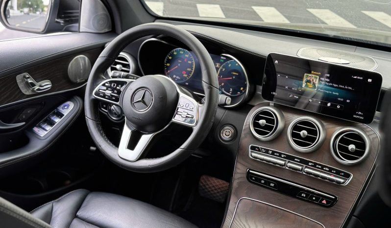 Mercedes GLC200 4Matic full