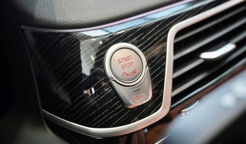 BMW 740i 2021 full