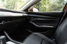 Mazda 3 1.5 Luxury full