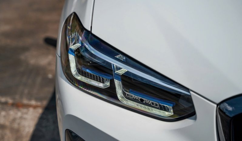 BMW X4 xDrive20i 2023 full