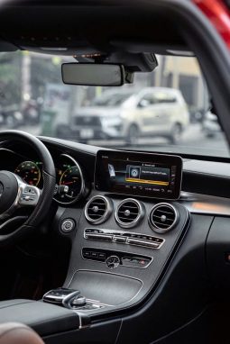 Mercedes C300 2019 full