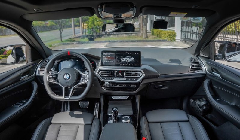 BMW X4 xDrive20i 2023 full