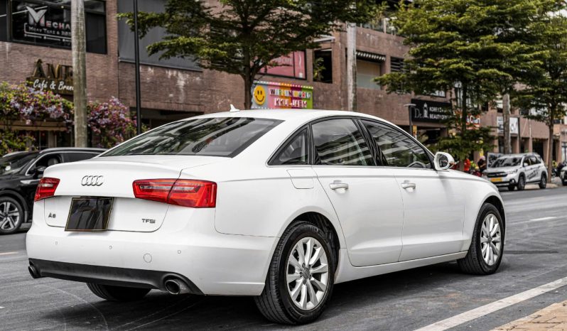 AUDI A6 full