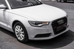 AUDI A6 full