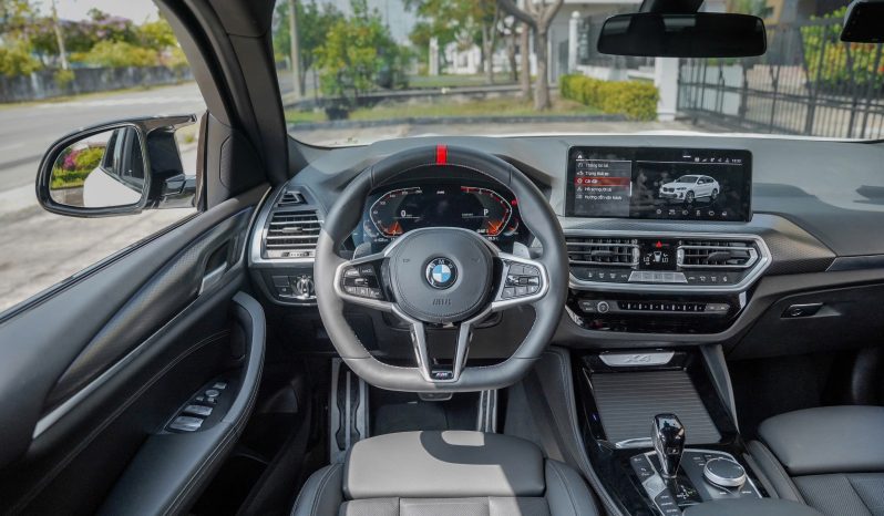 BMW X4 xDrive20i 2023 full