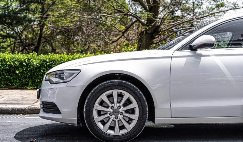 AUDI A6 full