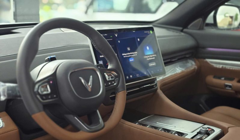 VinFast VF9 full