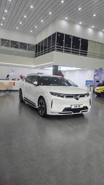 VinFast VF9